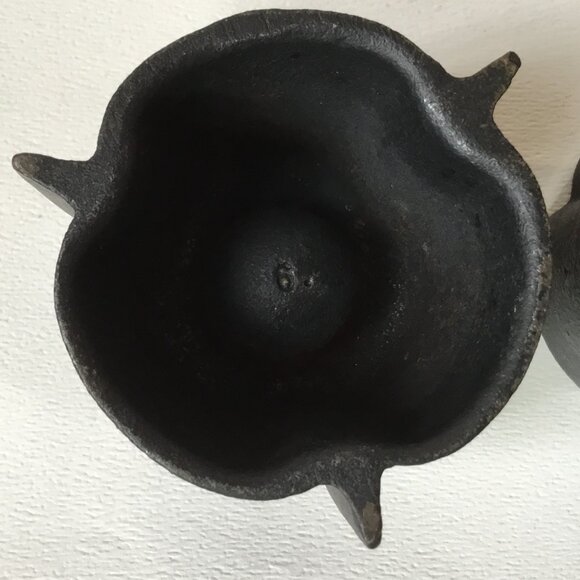 Vintage Dansk Black Cast Iron Candlesticks Set of 2 - Picture 11 of 11